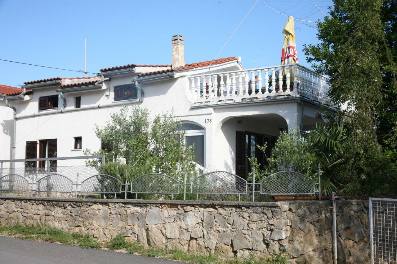 Apartment Marina Brzac Bagian luar foto